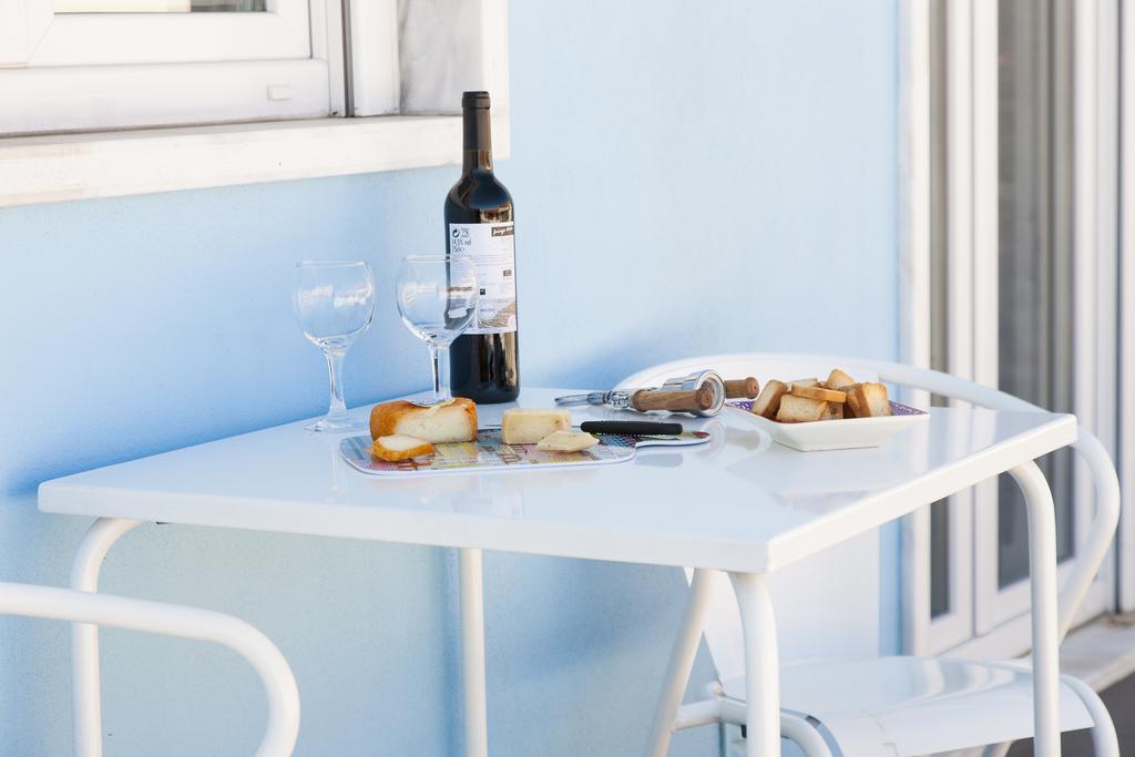 Joivy Joyful 2Br Apt With Terrace Nearby Sao Bento Palace Lissabon Zimmer foto
