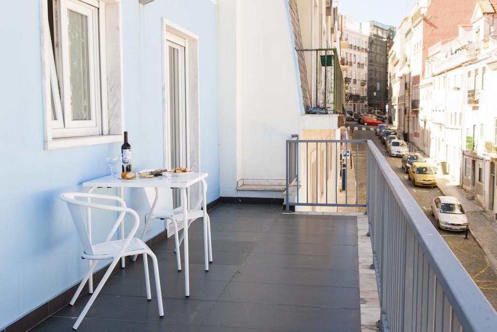 Joivy Joyful 2Br Apt With Terrace Nearby Sao Bento Palace Lissabon Zimmer foto