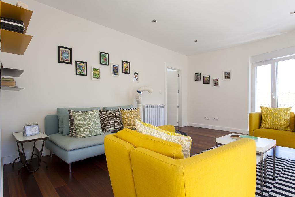 Joivy Joyful 2Br Apt With Terrace Nearby Sao Bento Palace Lissabon Exterior foto